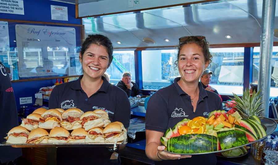 Cairns: Best Value All-inclusive Reef Trip With Scuba Dive - Breakfast, Tea Coffee, and a Marine Biologist Briefing That Actually Helps