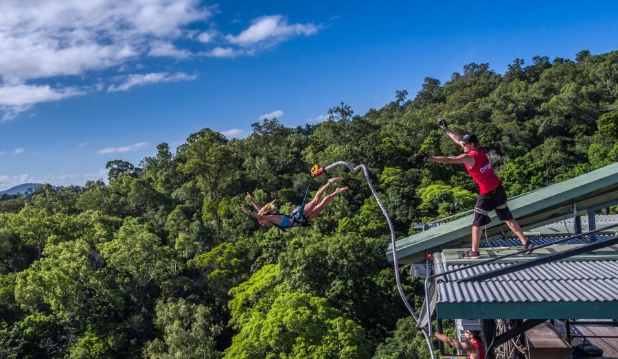 Cairns: Bungy Jump - The 50-Meter Tower Moment: Views, Waiting, and the Rebound