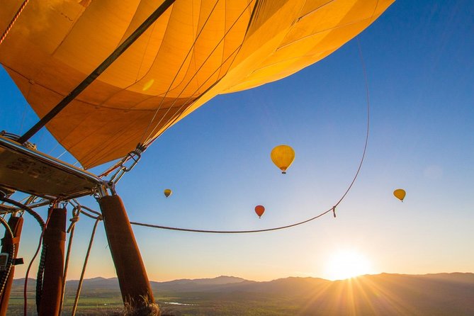 Cairns Classic Hot Air Balloon ride - Breakfast, Photos, and the Small Extras That Add Up