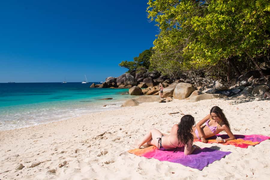 Cairns: Great Barrier Reef and Fitzroy Island Boat Tour - Reef rides and how to judge them (including the semi-submersible reality)
