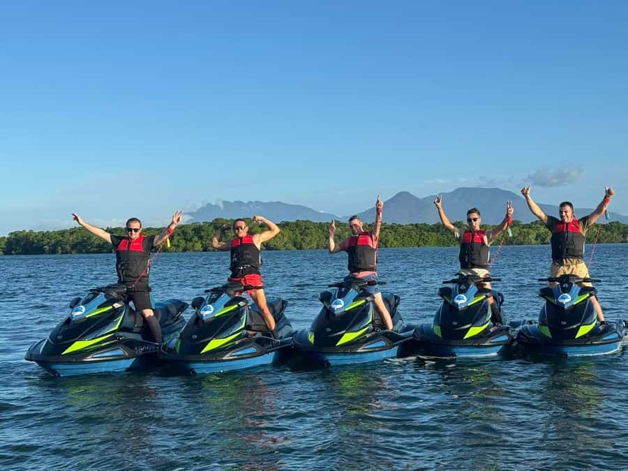 Cairns: Guided Jetski Tour 30 or 60 min - Cairns jet ski starts at B Finger Cairns Marina