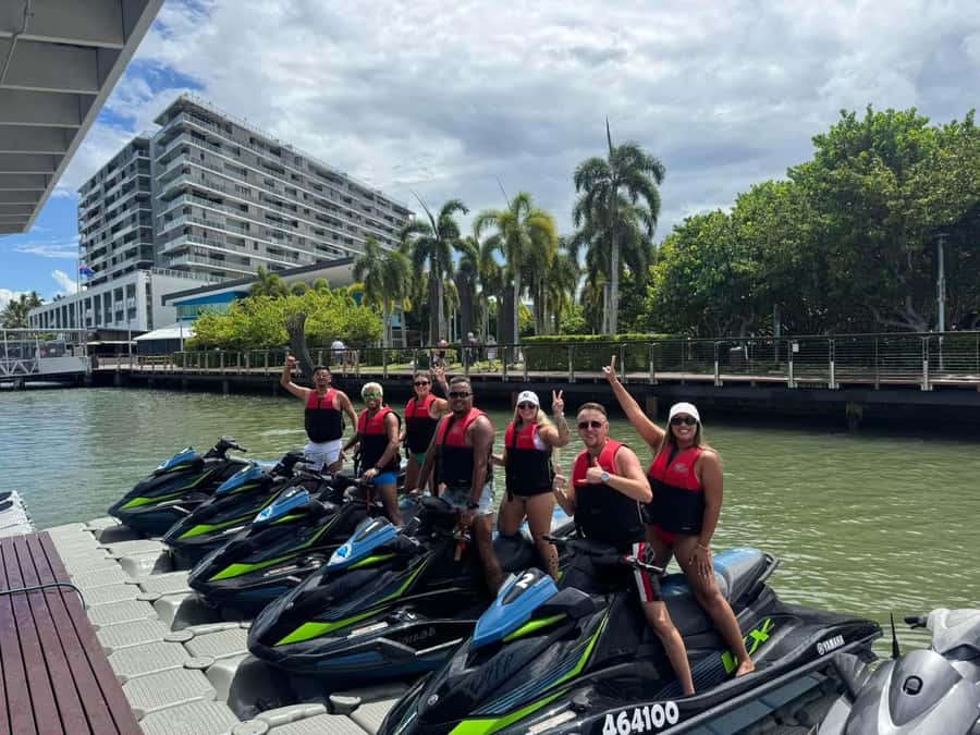 Cairns: Guided Jetski Tour 30 or 60 min - Safety briefing first, then you get to drive