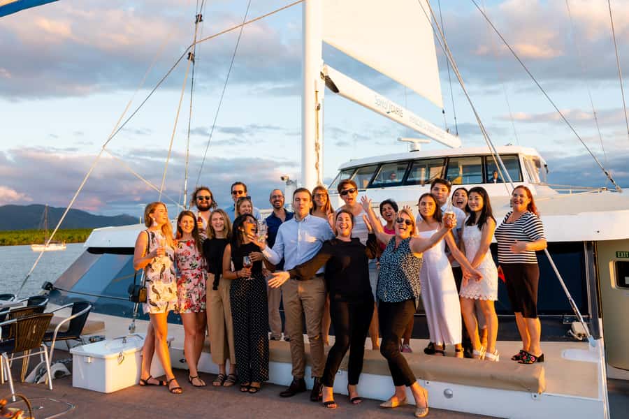 Cairns: Spirit of Cairns Dinner Cruise - Is the scenery worth it, and what might limit your views?