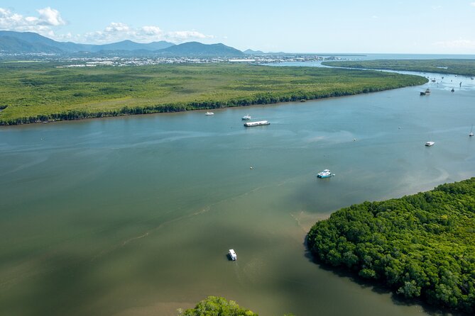 Cairns Sunset Cruise - Drinks, nibbles, and the real meaning of the included snack