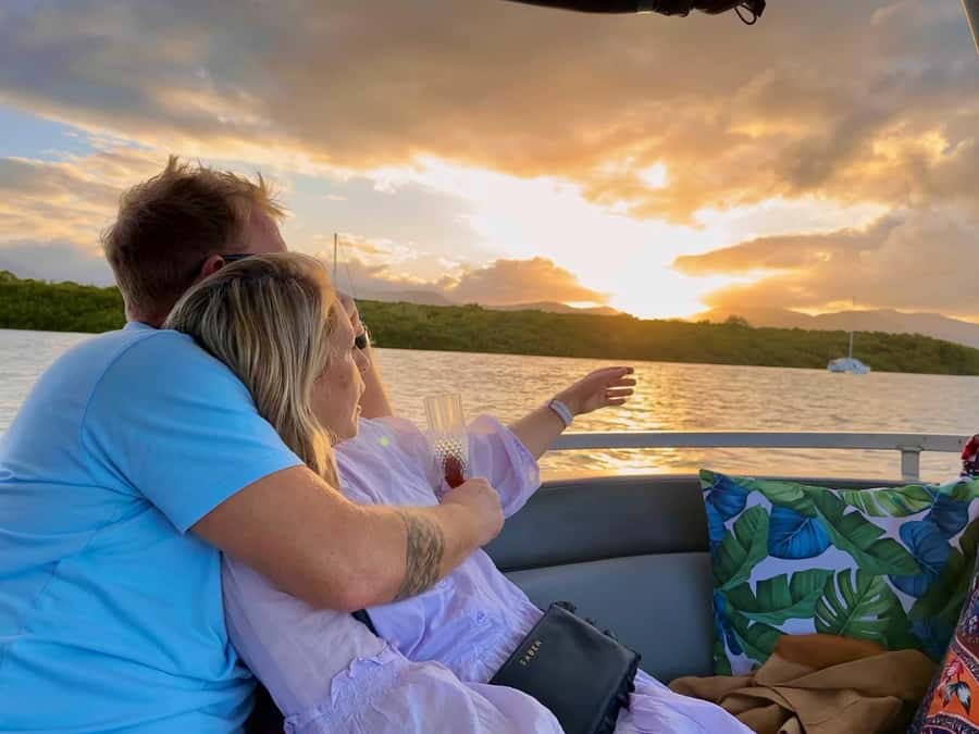 Cairns: Sunset River Cruise with Snack and Drinks - The drink and snack pairing that actually suits sunset hour