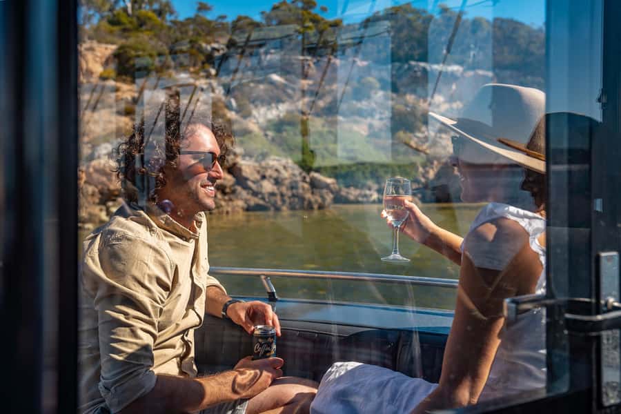 Coffin Bay: Short and Sweet Oyster Farm Tour - The oyster farm stop: learning the trade from a real oyster farmer
