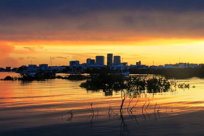 Darwin Sunset Cruise Including Fish 'n' Chips - The sunset over Fannie Bay, plus commentary you can follow in real time