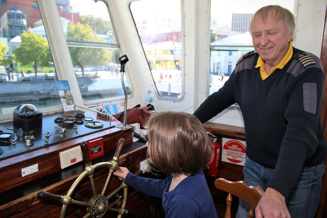 Derwent River Historic Harbour Cruise From Hobart - Practical comfort, service, and the small gotchas