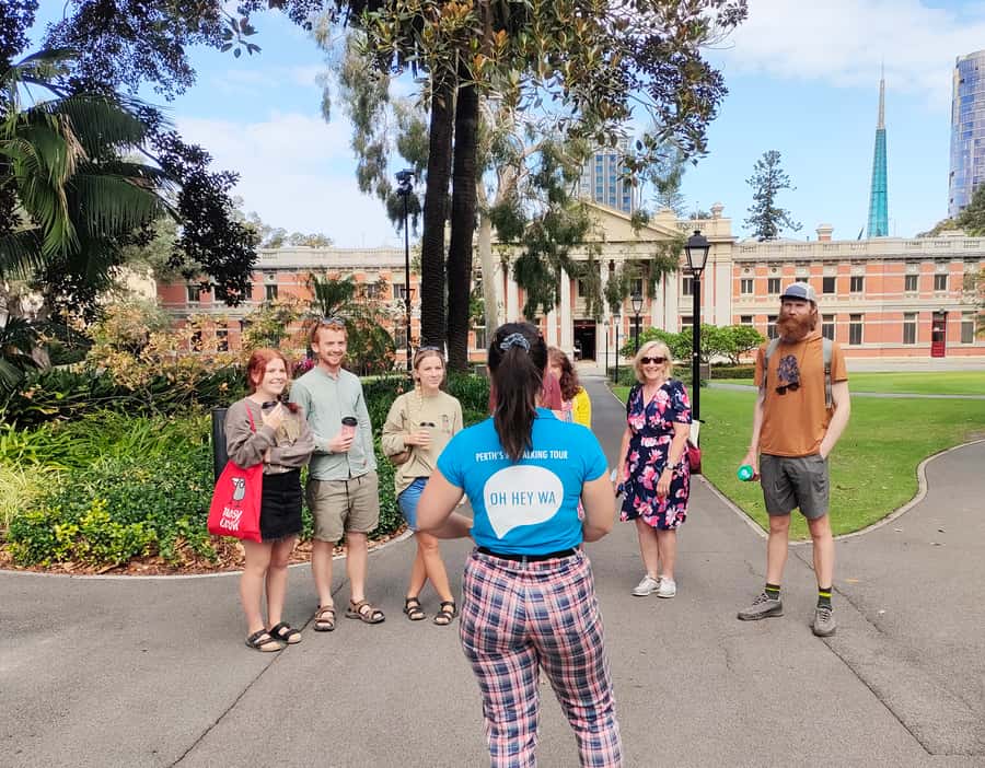 Discover Perth Walking Tour: History, Art, Sights + More! - Food and drink tips you can use the same day
