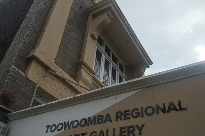 Discover Toowoomba Tours - Farmers market to chocolate: your first taste of Toowoomba