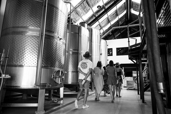 Distillery Daily Tour - Rum in the Barrel House: finishing with a second flight