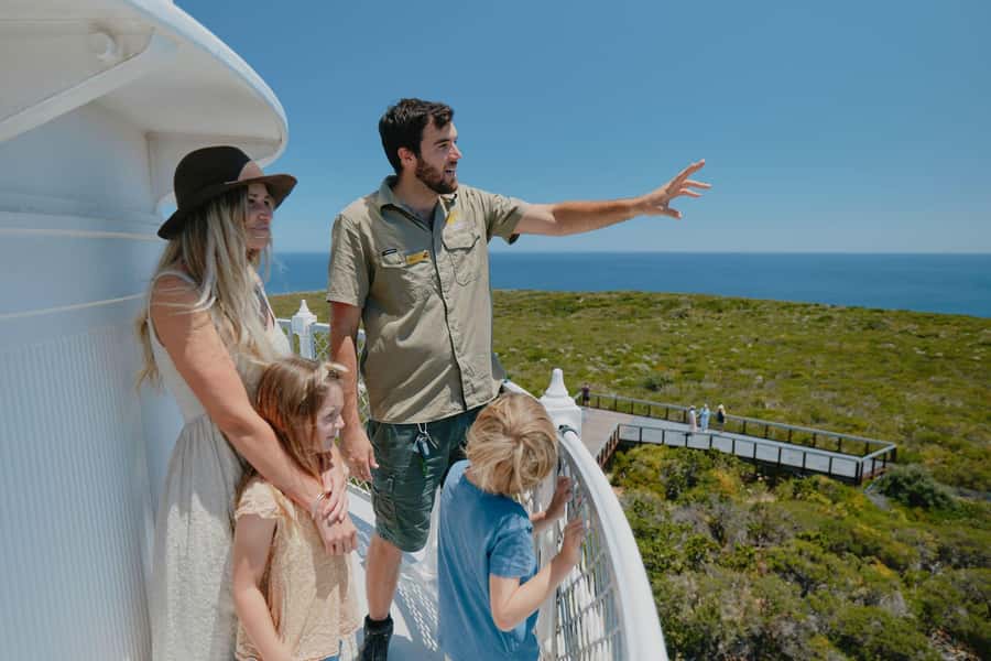 Dunsborough: Cape Naturaliste Lighthouse Guided Tour - Cape Naturaliste Lighthouse and those surprisingly manageable 59 stairs