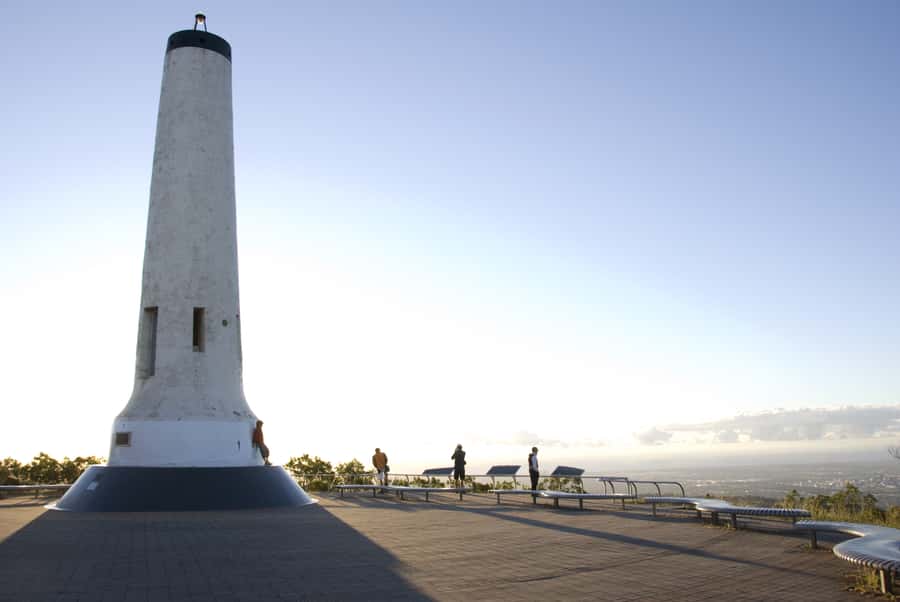 From Adelaide: Adelaide Hills, Hahndorf & Mount Lofty Tour - Beerenberg Farm in 20 Minutes: Best Use of a Quick Shopping Stop