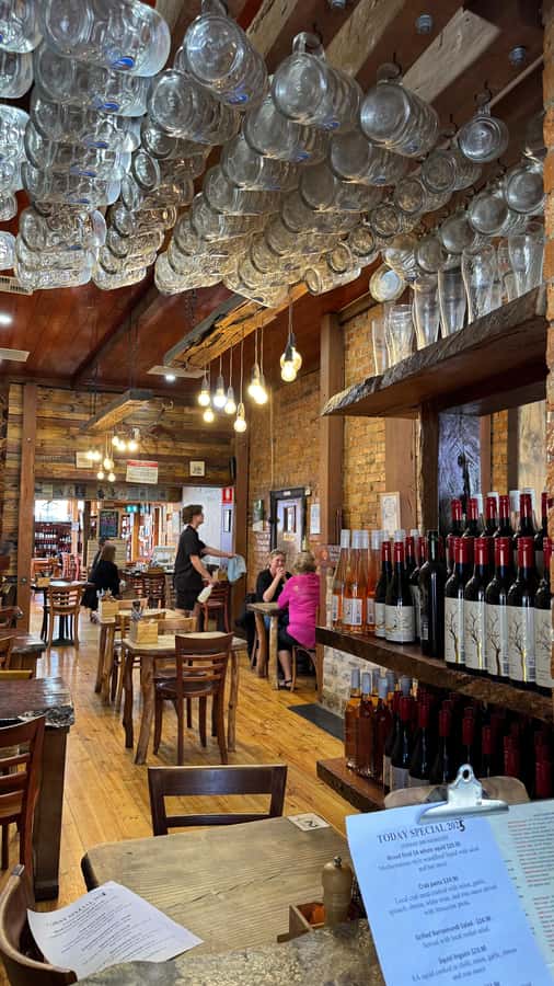 From Adelaide: Hahndorf and Barossa Day Tour with Lunch - Meeting at Stamford Plaza and the Adelaide Hills start