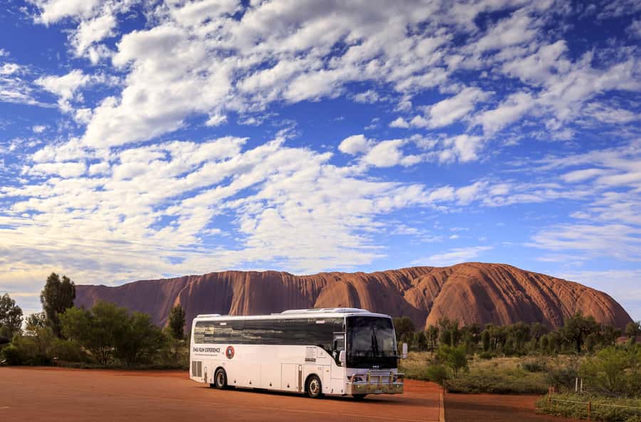 From Alice Springs: Day Trip to Uluru with BBQ Dinner - From Alice Springs to the Red Centre, the day starts with the right rhythm