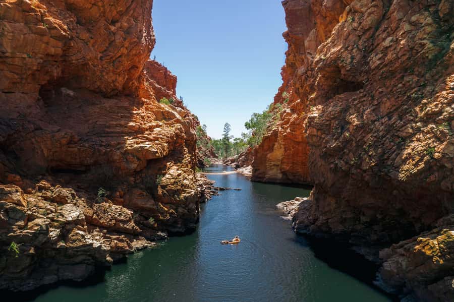 From Alice Springs/Yulara: 4-Day Red Centre 4WD Camping Tour - Key moments that make this Red Centre tour work