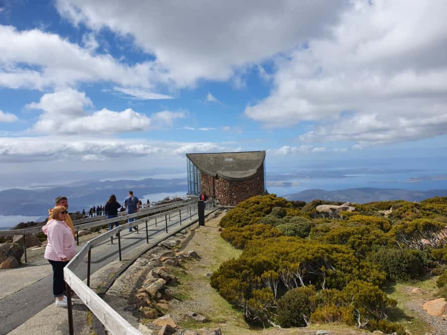 From Hobart: Mt Wellington Pinnacle 2 Hour Small Group Tour - Summit time on the viewing platforms and what to look for