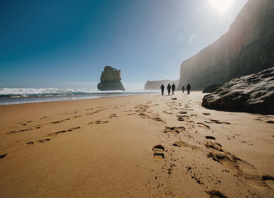 From Melbourne: 2-Day Great Ocean Road & Grampians Escape - Balconies and Mackenzie Falls: stunning views and 250+ stairs