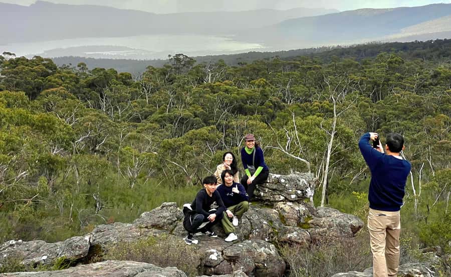 From Melbourne: Grampians National Park Group Tour - Reeds Lookout and Boroka Lookout: Big Panoramas Without the Marathon