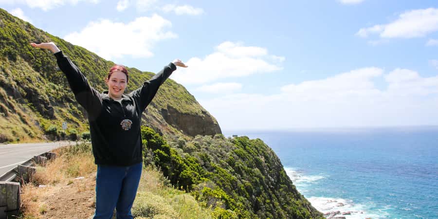 From Melbourne: Great Ocean Road & 12 Apostles Full-Day Tour - Melba Gully (Parks Victoria): the guided bush walk to a waterfall