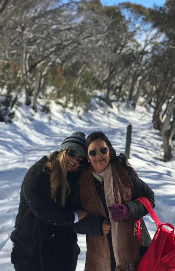 From Melbourne: Mt Buller Snow Day Small Group Boutique Tour - Toboggans and snowplay, with two separate playground stops