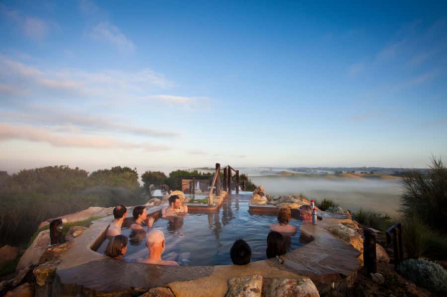 From Melbourne: Peninsula Hot Springs & Bathing Boxes Tour - A 9.5-hour Mornington Peninsula soak with viewpoint stops