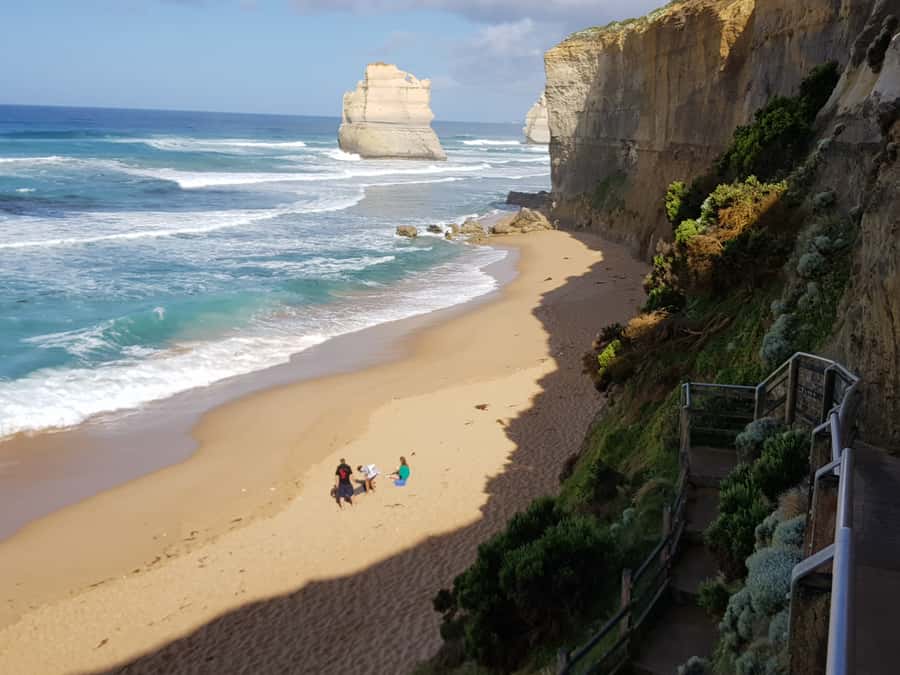 From Melbourne: Ultimate 2-Day Great Ocean Road Tour - From Melbourne to Torquay: surfing first, then the chocolates