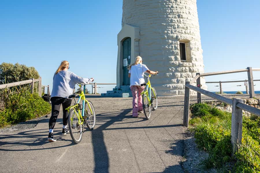 From Perth: Rottnest Island Full-Day Bike and Ferry Trip - Quokkas on Rottnest: Best Odds for a Real Photo Moment