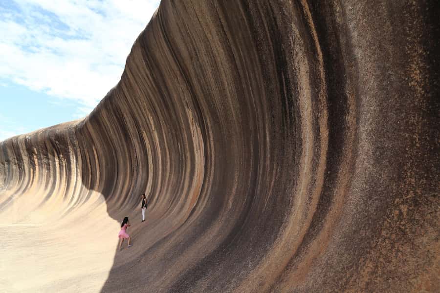From Perth: Wave Rock, York and Aboriginal Cultural Tour - A 12.5-hour coach day: bathrooms, comfort, and how to make it work