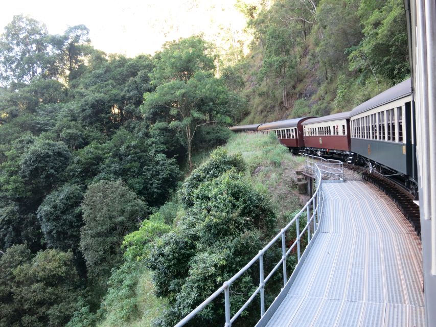 From Port Douglas: Kuranda via Scenic Rail or Skyrail Option - Palm Cove at the Surf Club: where the day cools off