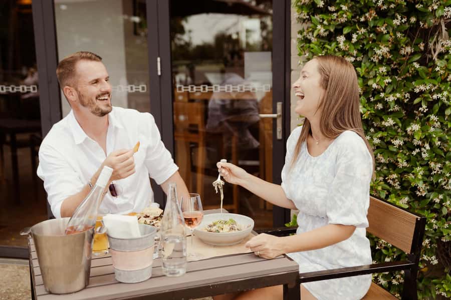 From Sydney: All Inclusive Boutique Hunter Valley Wine Tour - Along the way in Hunter Valley: Gardens pass-by and the drive details that matter