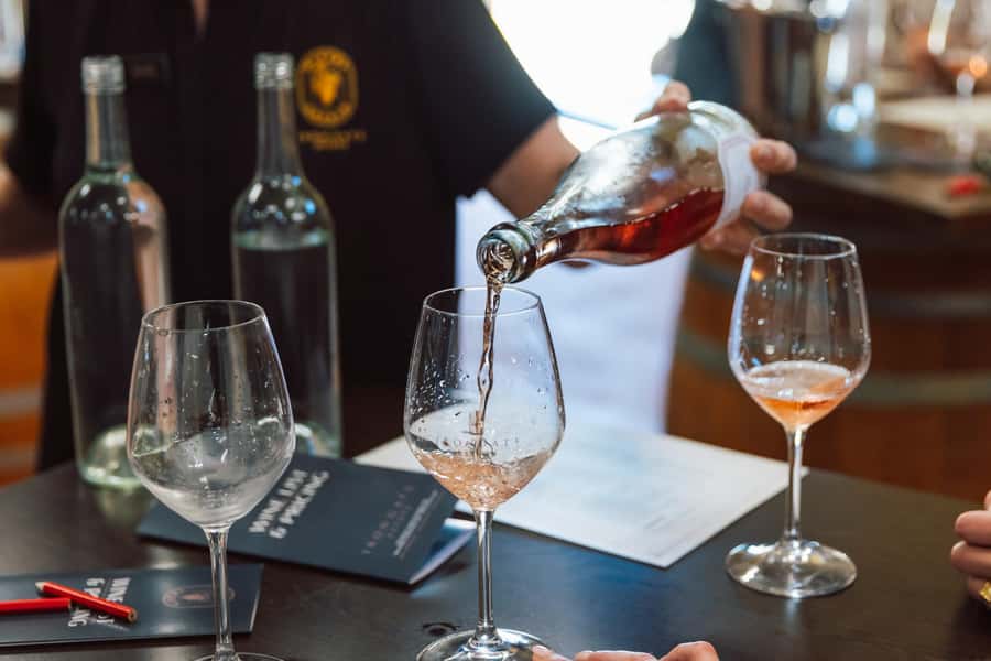 From Sydney: Full-Day Hunter Valley Wine Tour & Lunch - Spirits at the distillery: gin, vodka, and liqueur flavours