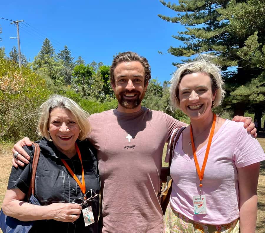 From Sydney: Location Tour of Home and Away - Meet an Actor on Sundays: the difference that actually matters