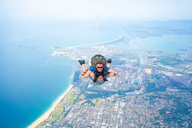 From Sydney: Tandem Skydive Experience over Wollongong Beach - Before takeoff: training, harness fitting, and safety you can feel