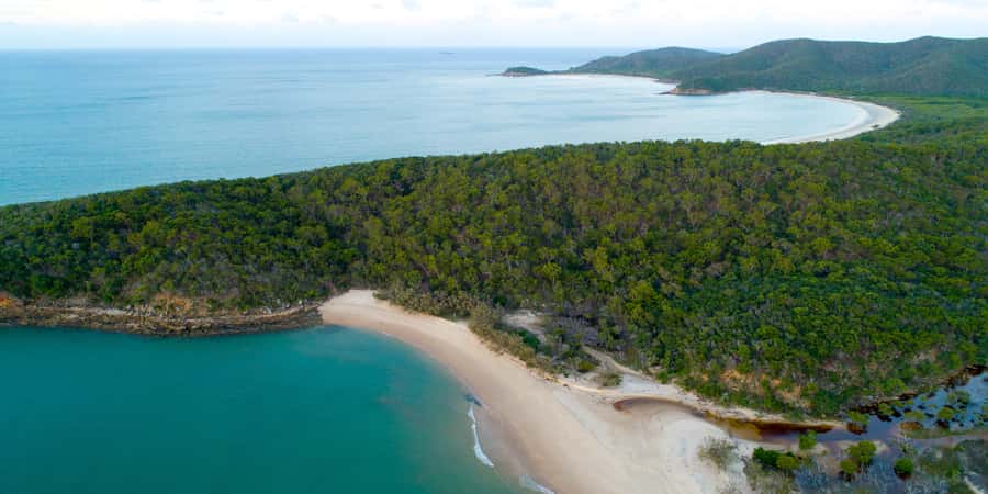 From Yeppoon: Great Keppel Island Snorkeling Hire with Lunch - Key things that make this trip work