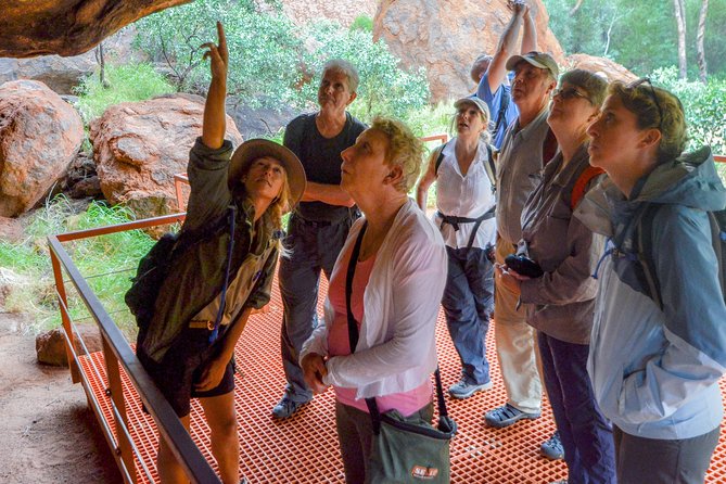 Full Uluru Base Walk at Sunrise Including breakfast - Key takeaways