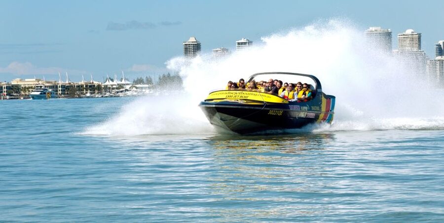 Gold Coast: 1-Hour Extreme Jet Boat Ride - Getting wet is part of the deal, so dress like it