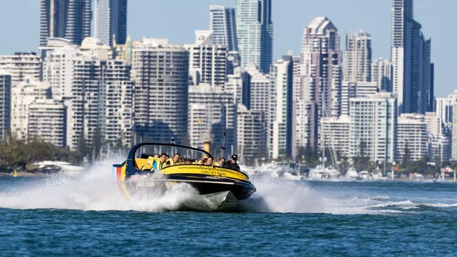 Gold Coast: 1-Hour Extreme Jet Boat Ride - The 1-hour route: canals, then the Broadwater for thrills