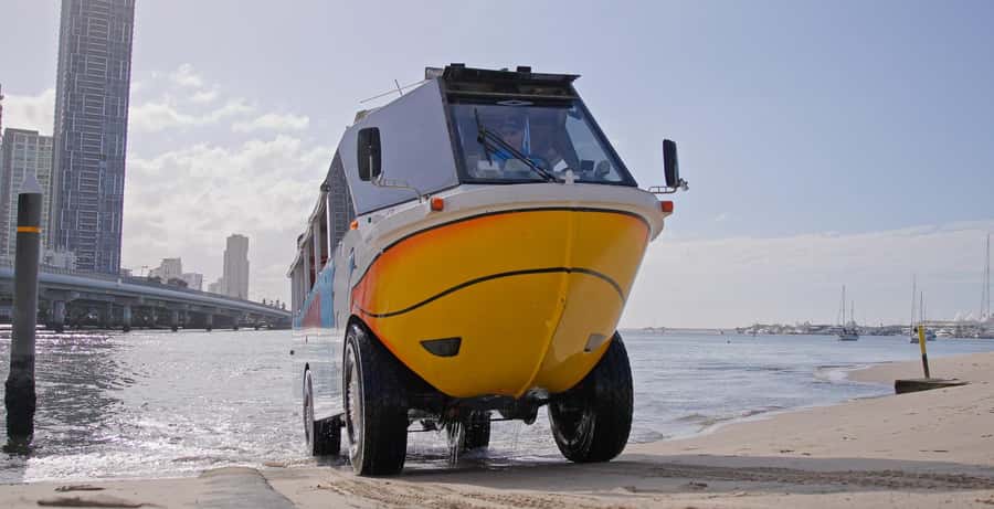 Gold Coast: 1-Hour Land and Water Duck Tour - Letting Kids Drive the Aquaduck: The Best Value Per Minute