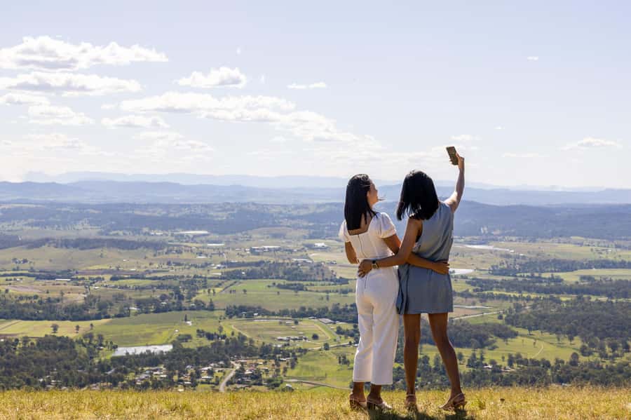 Gold Coast: Hop on Hop off Bus to Tamborine Mountain - Stop by stop: the nature and lookout circuit that makes the day