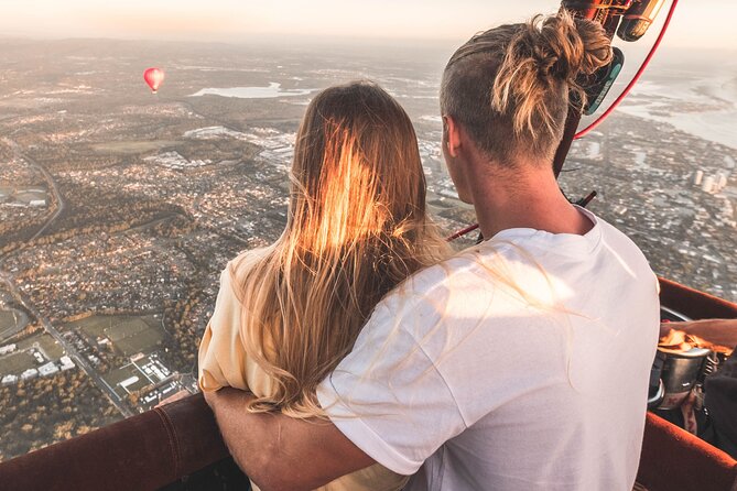 Gold Coast Hot Air Balloon Flight - Photo and movie package: why the souvenir is included