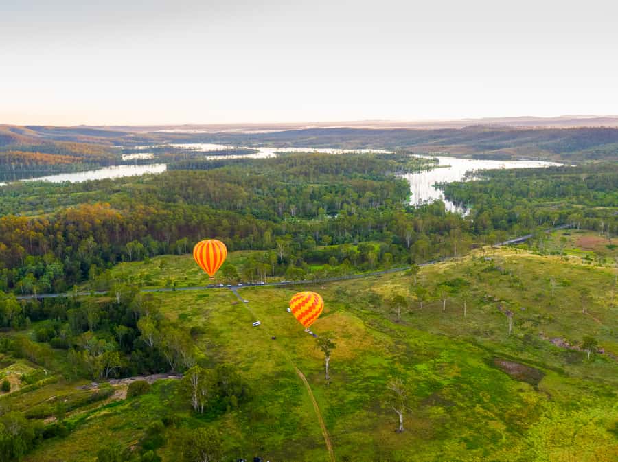 Gold Coast: Hot Air Balloon Flight and Vineyard Breakfast - Who Should Book This Gold Coast Balloon and Vineyard Combo