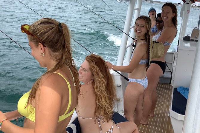 Gold Coast Island Private Cruise - Lunch onboard: what you get, and why it matters