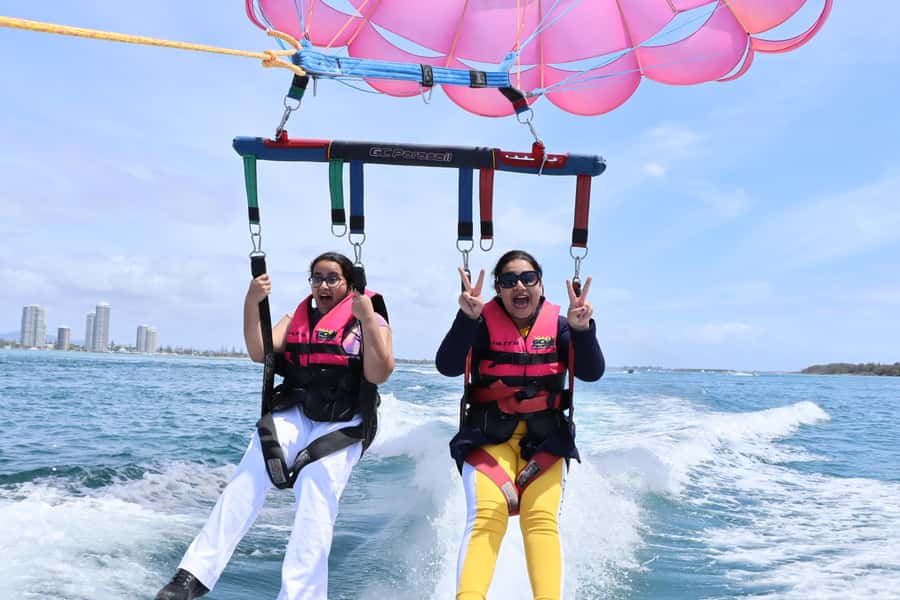 Gold Coast: Parasailing in Surfers Paradise - Key Things I’d Prioritize