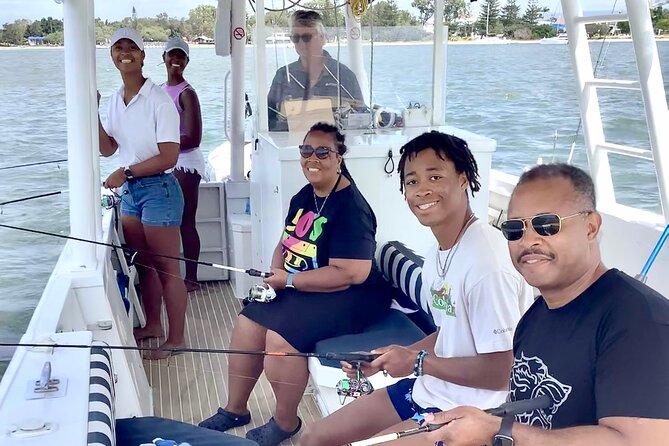 Gold Coast's Broadwater Private Calm Water Fishing - Getting on Beachcomber from Howard Street Boat Ramp