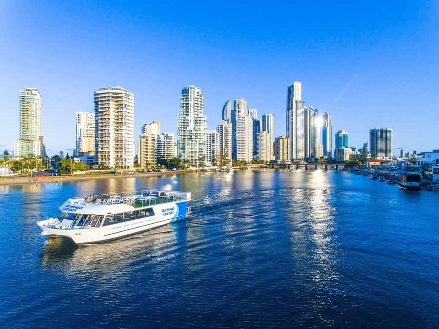Gold Coast: Sightseeing Cruise with Buffet Lunch - From Appel Park to Broadwater views, the route is the point