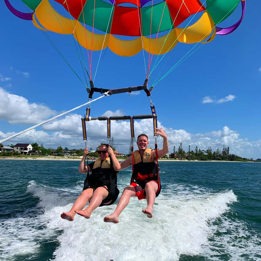 Gold Coast: Surfers Paradise Parasailing with Free Photos - Gold Coast parasailing from Paradise Point, what it feels like