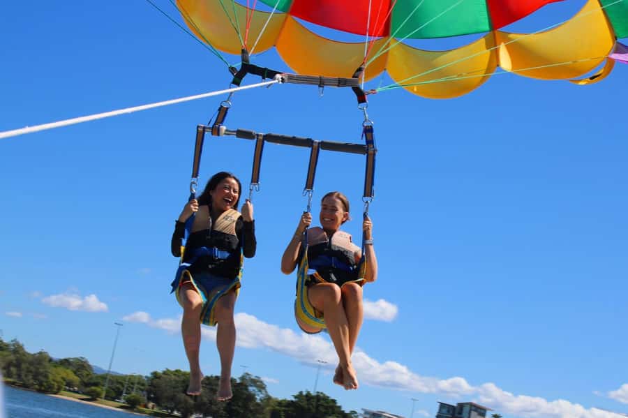 Gold Coast: Surfers Paradise Parasailing with Free Photos - Check in at Paradise Point Marina and how the pre-flight goes
