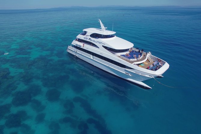 Great Barrier Reef Cruise - Gold Class VIP Lounge Package - Hastings Reef for More Marine Life: Snorkeling, Optional Scuba, and Time Budgets