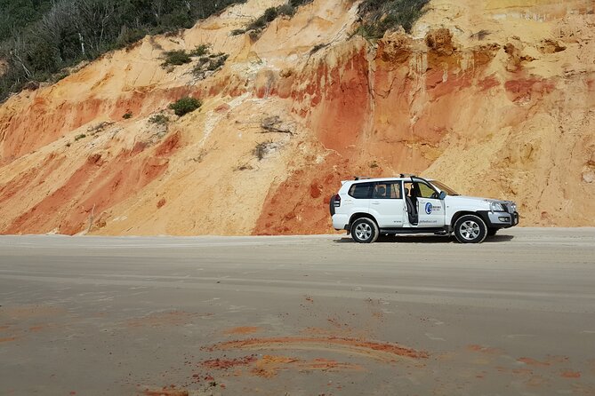 Great Beach Drive 4WD Tour - Private Charter from Noosa to Rainbow Beach - Colored Sands and the Aboriginal boomerang arts demonstration